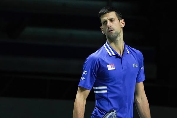 北京时间12月8日00：30，德甲联赛第13轮将上演一场关键对决，排名第三的多特蒙德坐镇主场信号伊杜纳公园球场，迎战状态火热的霍芬海姆。