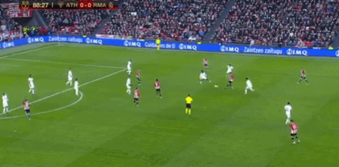 欧冠疯狂夜！3大豪门全逆转，17岁新星封神，后卫90秒双响炸场？