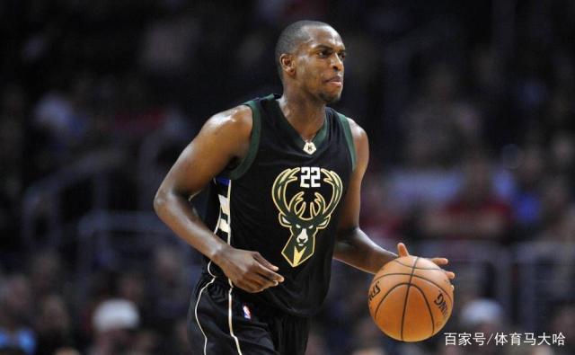 埃默松：我并不怀念在米兰的日子；那儿的人聊我比聊C罗还多